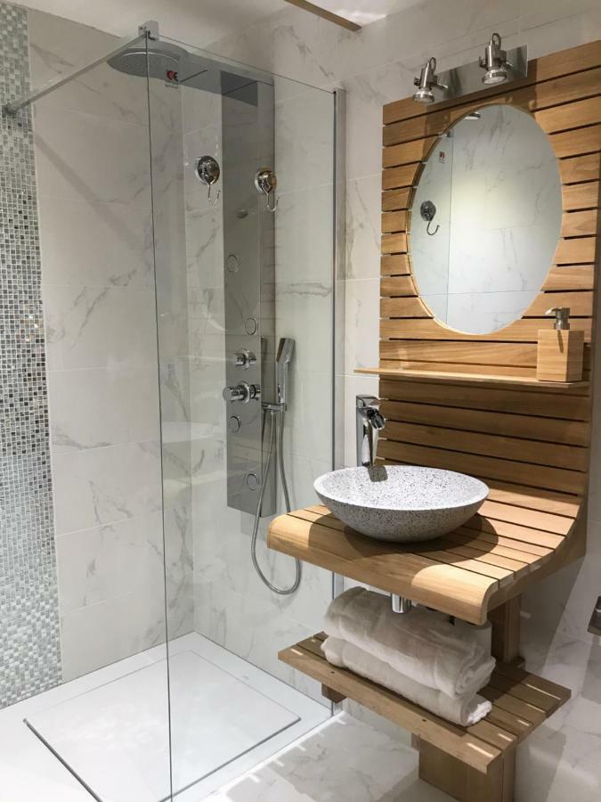 Le Chalet Loft&Spa Villeurbanne Buitenkant foto